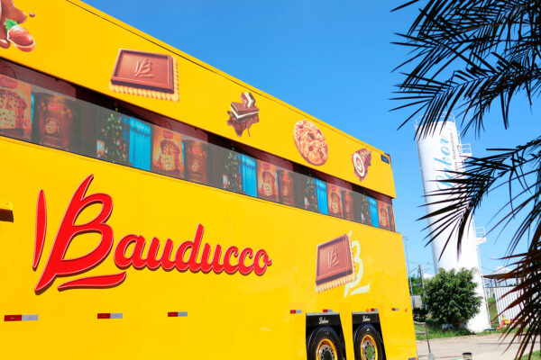 Estrutura móvel Bauducco