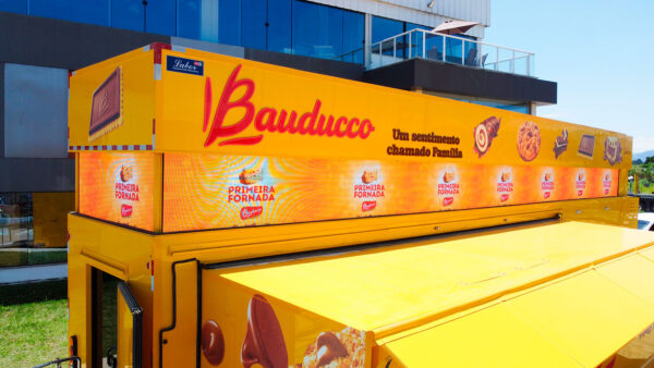 Estrutura expansiva Bauducco